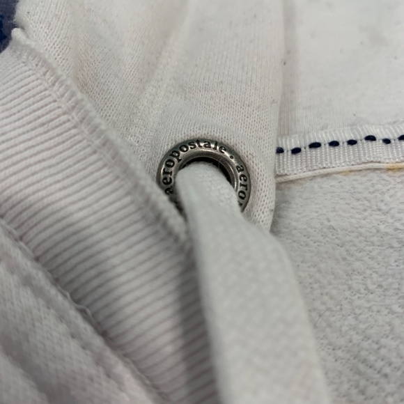 Aeropostale V-neck Sweater - Picture 5 of 8